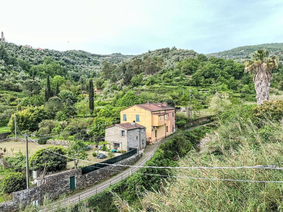 Cloud, Sky, Water, Daytime, Azure, Blue, Tree, Vegetation, Coastal And Oceanic Landforms, Mountain