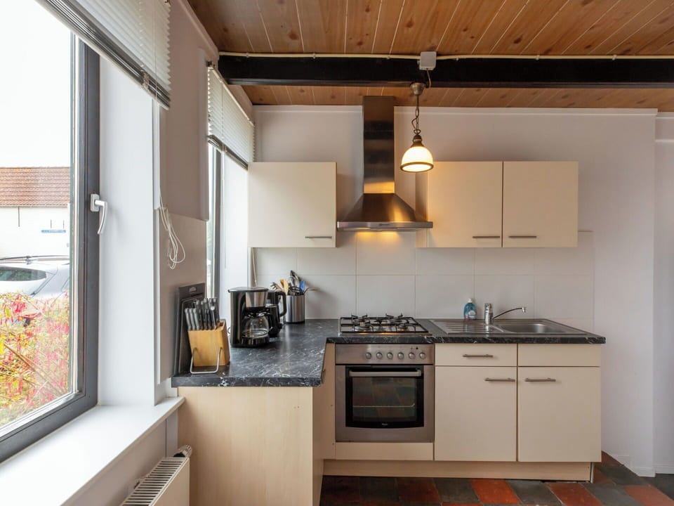 Kitchen, Kitchen Appliance, Countertop, Major Appliance, Interior Design, Kitchen Sink, Ceiling, Plumbing Fixture, Cabinetry, Flooring