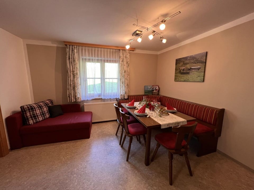 Table, Furniture, Wood, Lighting, Interior Design, Picture Frame, Window, Building, Houseplant, Couch