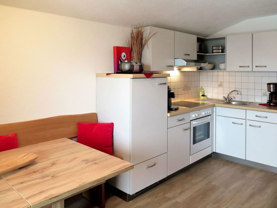 Room, Property, Furniture, Countertop, Kitchen, Interior Design, Cabinetry, Building, Floor, Wood Flooring