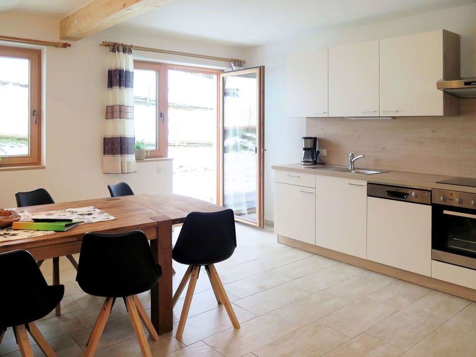 Room, Furniture, Property, Kitchen, Interior Design, Countertop, Building, Floor, Cabinetry, Kitchen Stove