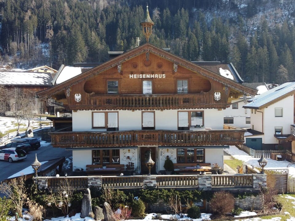 Building, Snow, Window, Plant, House, Tree, Landscape, Roof, Leisure, Mountain Range