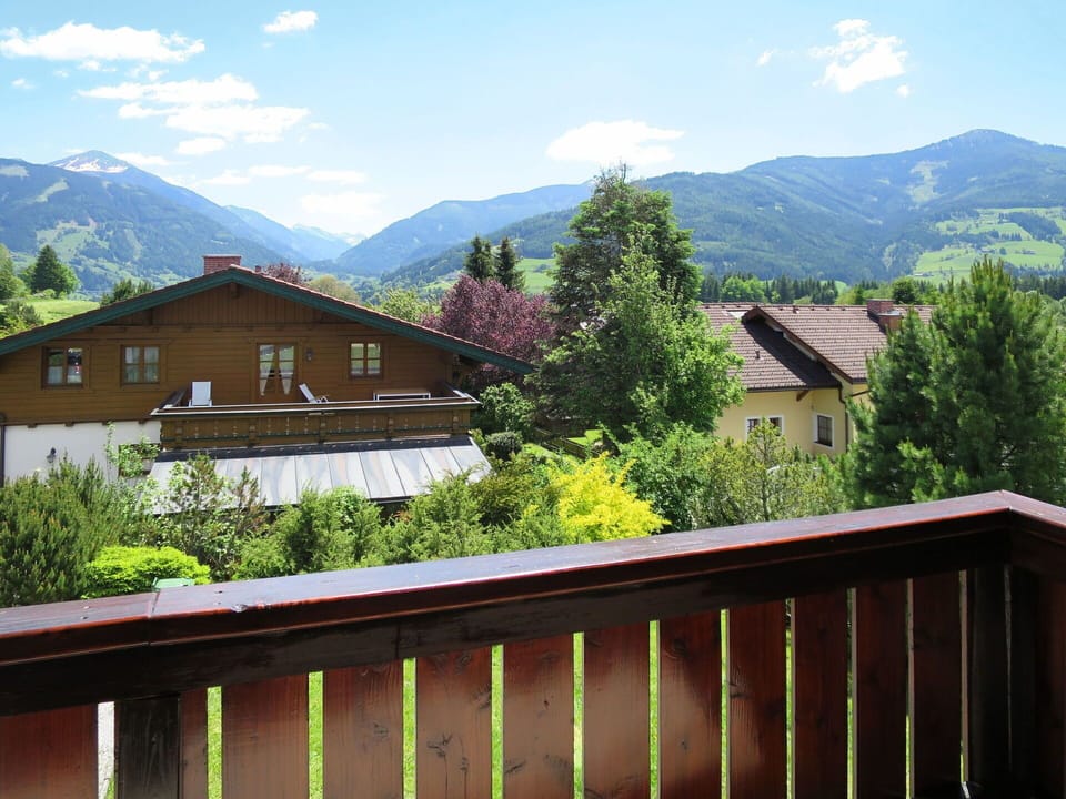 Property, Roof, Mountain, House, Mountainous Landforms, Home, Sky, Natural Landscape, Real Estate, Mountain Range