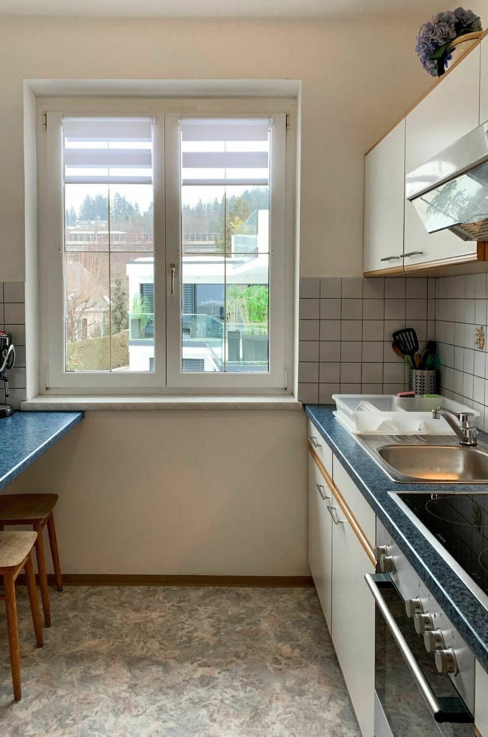 Kitchen Sink, Property, Cabinetry, Window, White, Countertop, Kitchen, Sink, Wood