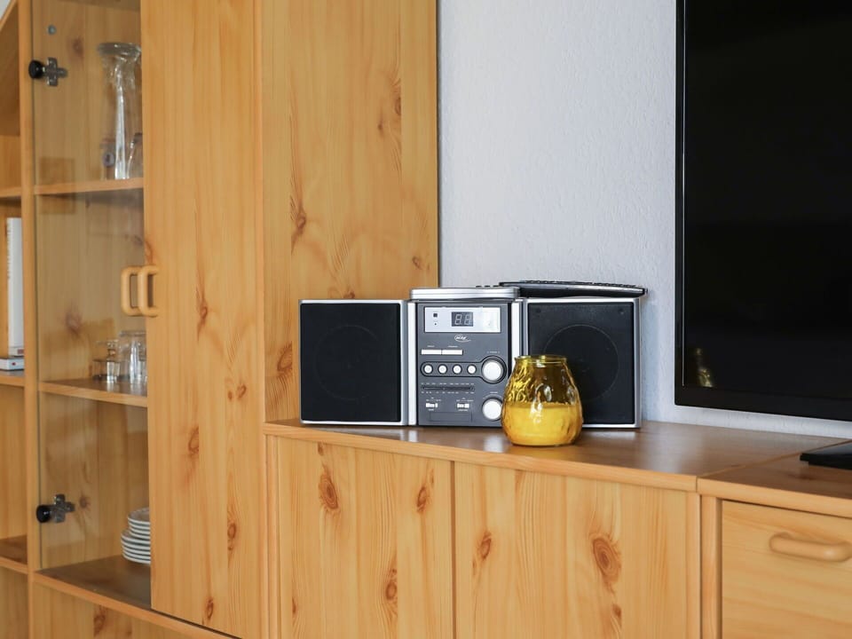 Cabinetry, Furniture, Countertop, Shelf, Wood, Shelving, Computer Desk, Flooring, Floor, Kitchen