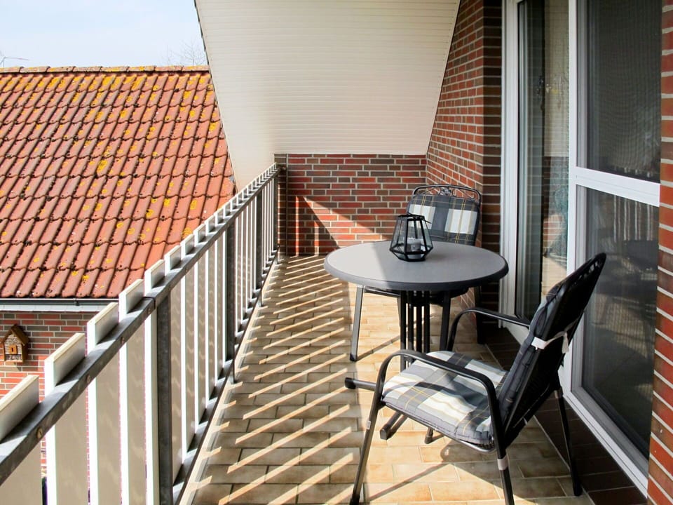 Property, Handrail, Brick, Building, Real Estate, Room, House, Wall, Architecture, Brickwork