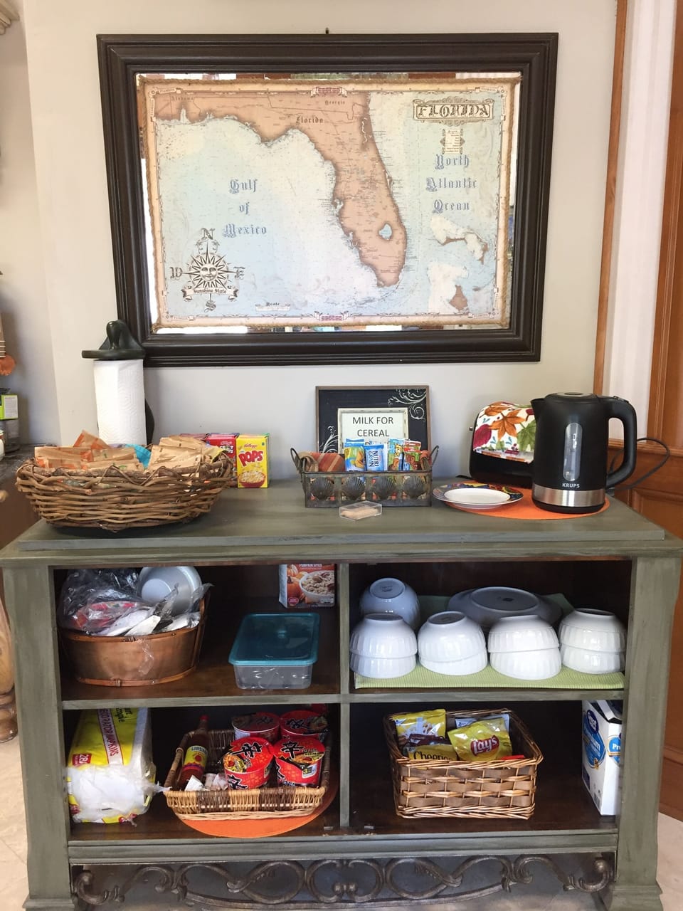 Although we are not a B & B we do offer self-serve hot tea, coffee & snacks.
