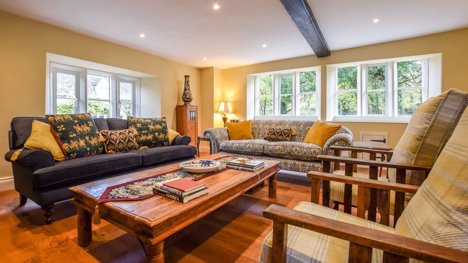 Living room, Archers at Sudeley Castle, Bolthole Retreats
