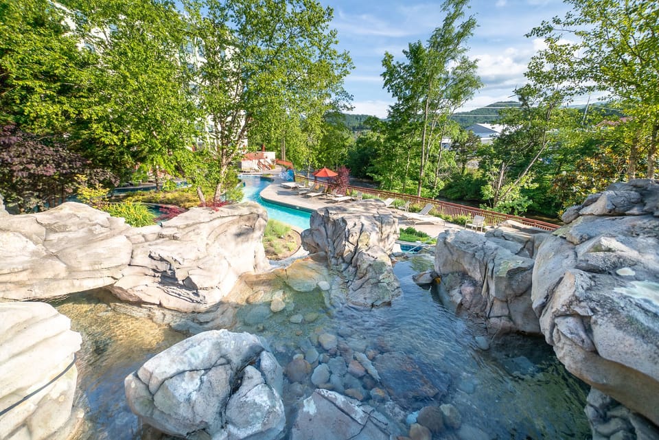 Mountain View’s Abound On Property 