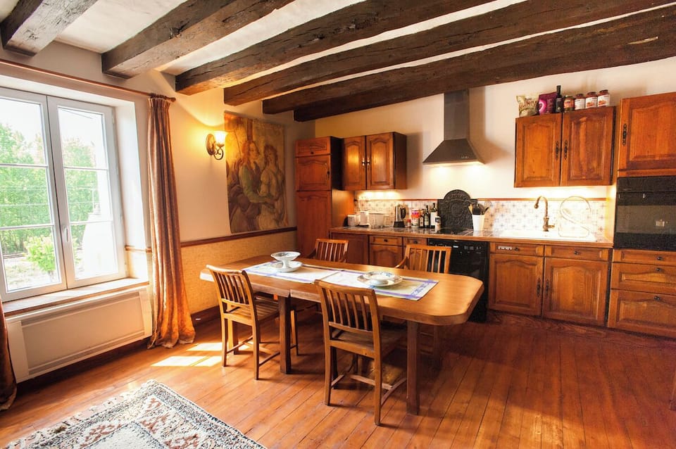 Living room/Dining room/Kitchen
Sejour/Salle à manger/Cuisine