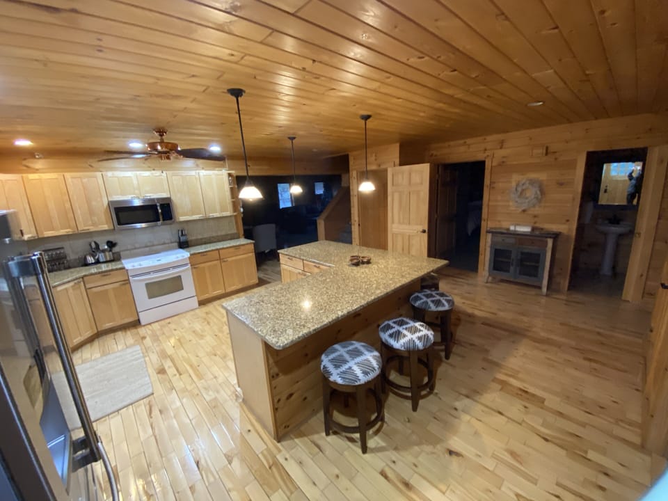 Additional Eating at the bar. Six comfy barstools