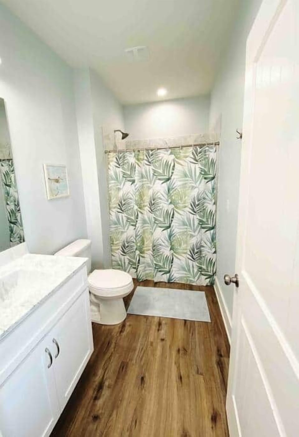 Bedroom 4 Bathroom