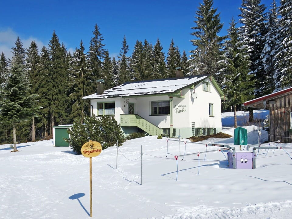 Sky, Tree, Snow, House, Slope, Plant, Larch, Cottage, Window, Freezing