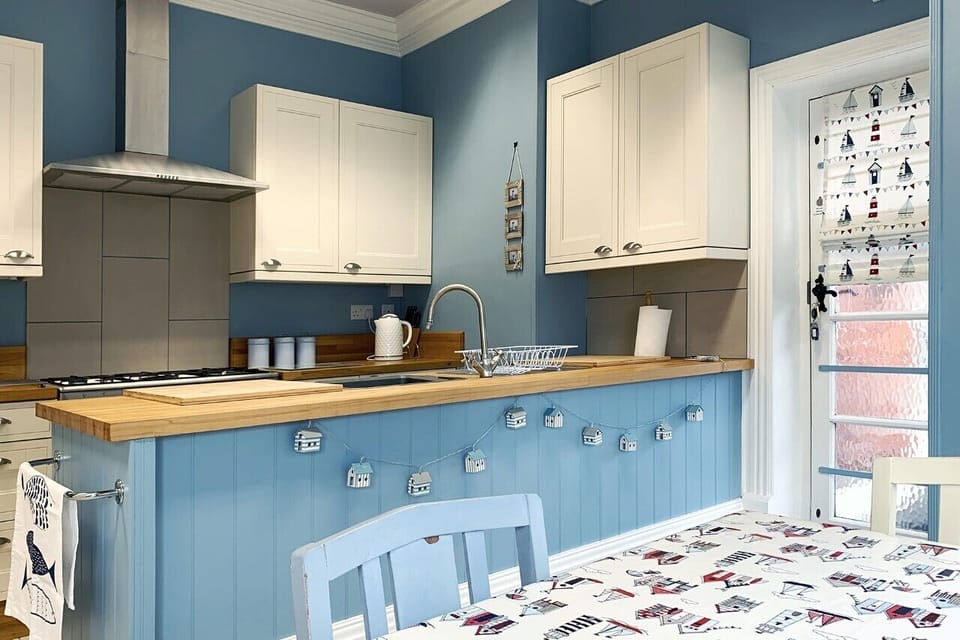 Kitchen island