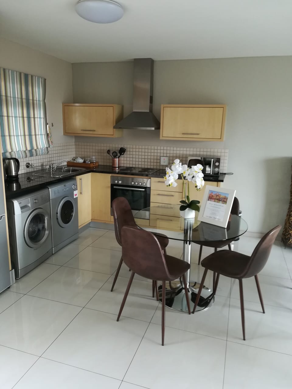 Fully equipped kitchen