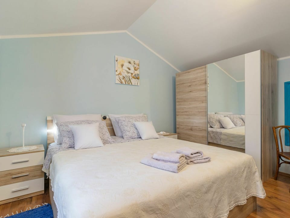 Furniture, Property, Comfort, Azure, Window, Wood, Pillow, Interior Design, Textile
