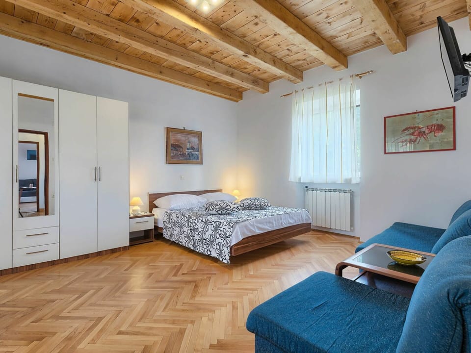 Building, Furniture, Picture Frame, Comfort, House, Wood, Door, Flooring, Window, Interior Design
