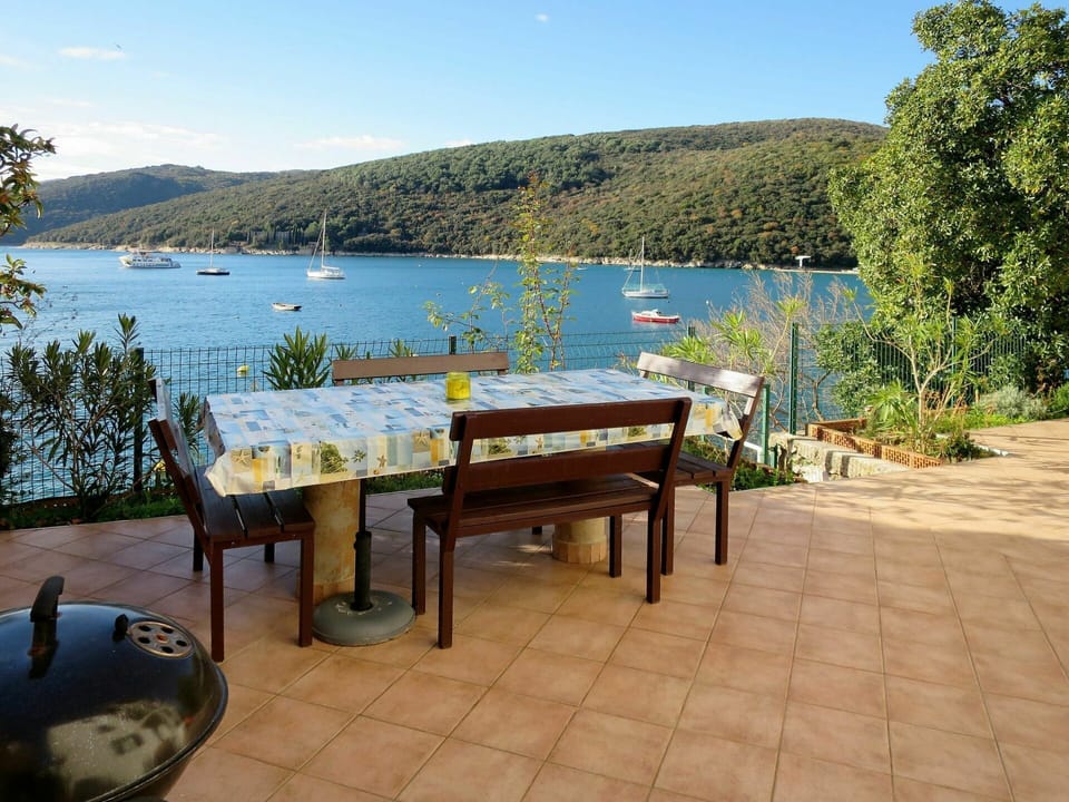 Property, Real Estate, Furniture, Table, Patio, House, Room, Tree, Home, Vacation