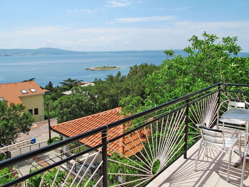 Property, Real Estate, Building, Balcony, Handrail, Vacation, House, Apartment, Condominium, Architecture