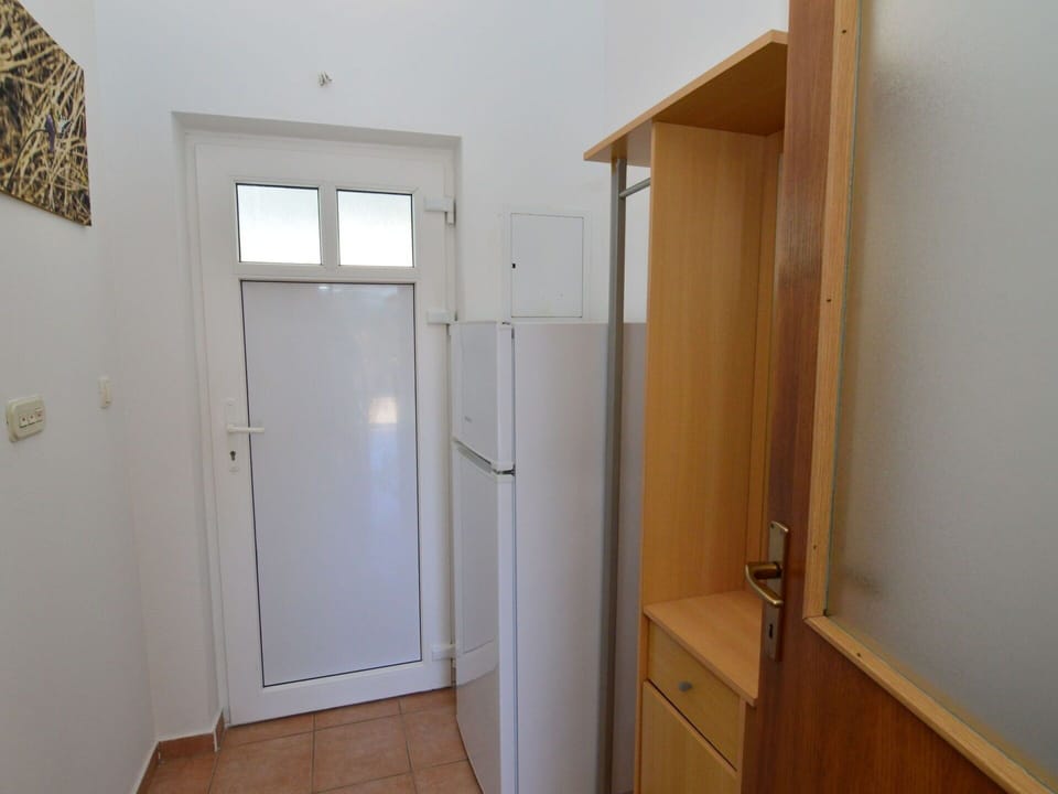 Door, Wood, Floor, House, Flooring, Home Door, Wood Stain