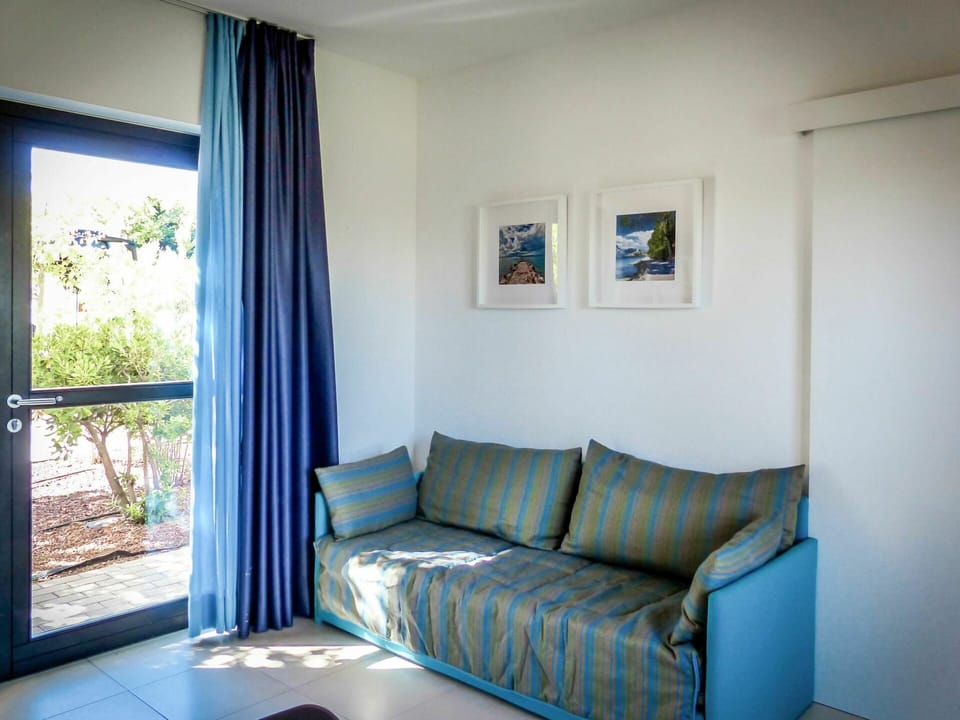 Property, Azure, Blue, Couch, Window, Wood, Interior Design, Comfort, Shade