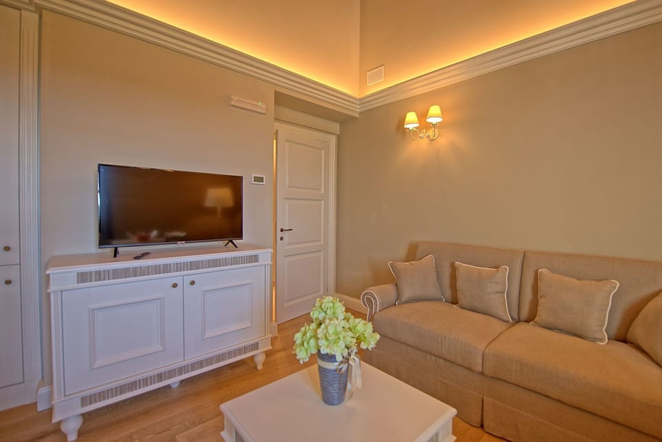 Dining Room, Kitchen, Living Room