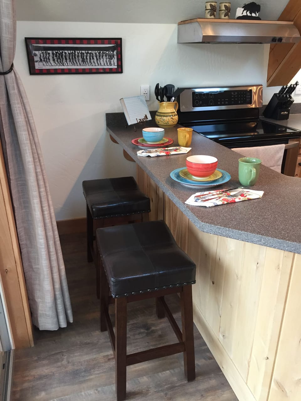Kitchen bar area for casual dining