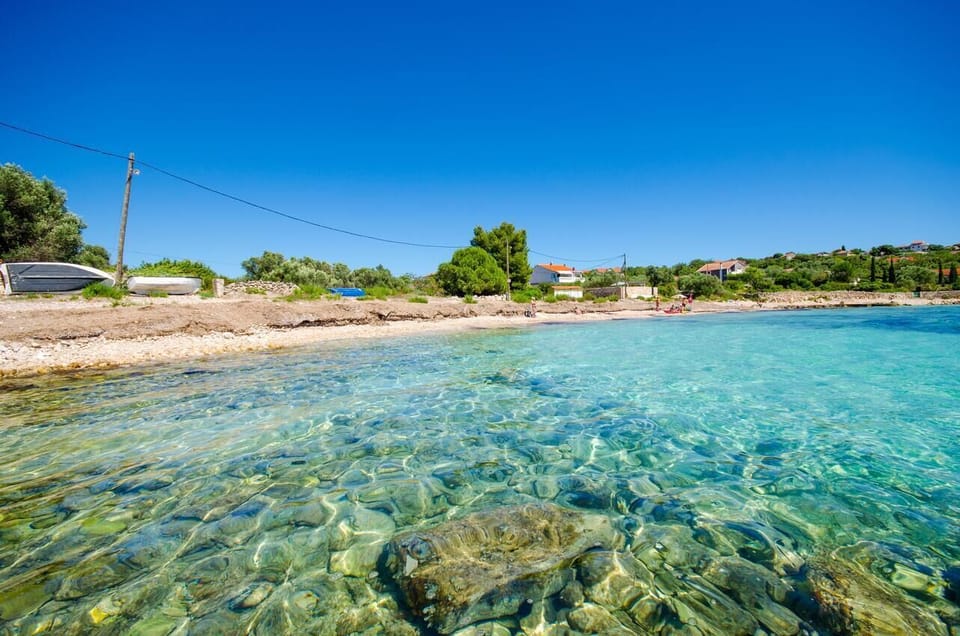 Nearby beaches