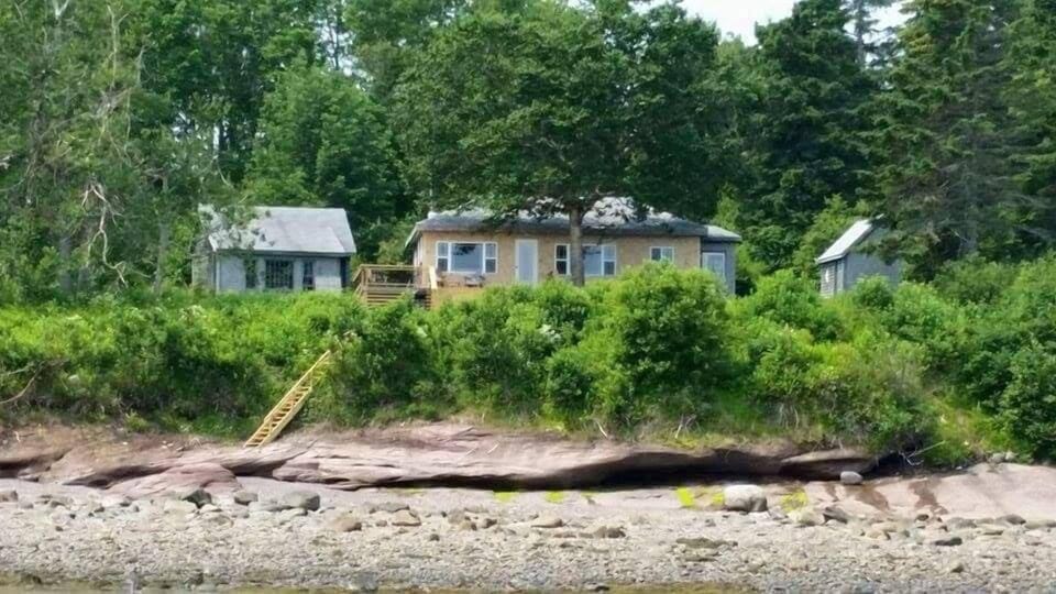 Perrydise from the water!