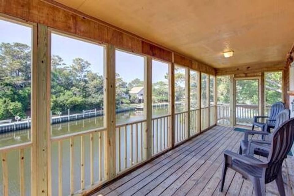 Screen Porch View 