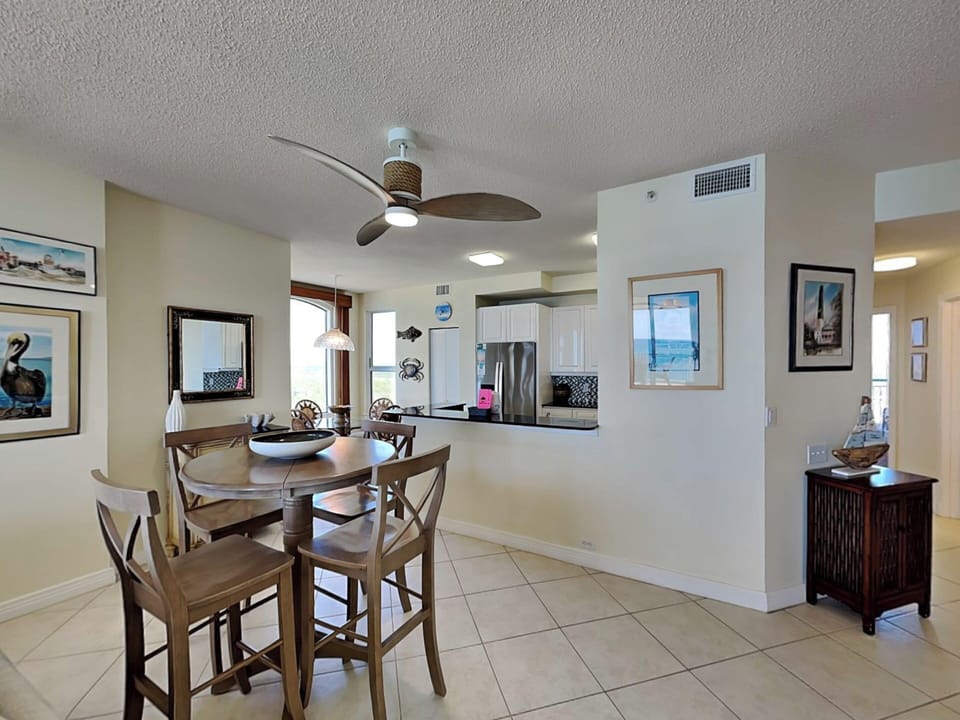 Dining Area and Kitchen
