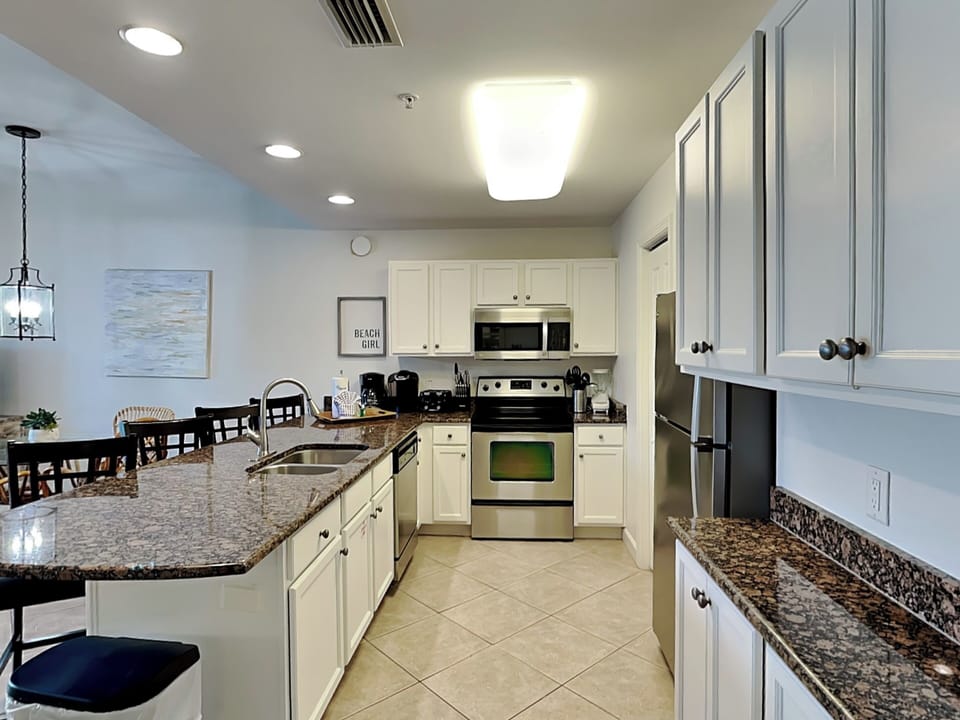 Kitchen - Modern Appliances