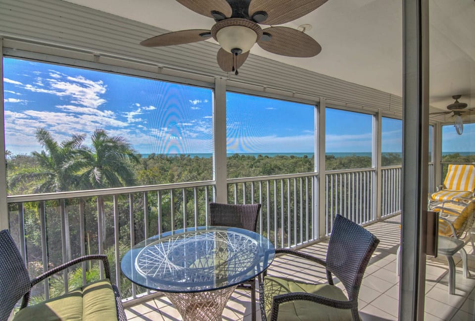 With Western and Southern Views Guests Can Enjoy Sunsets and Lots of Natural Light