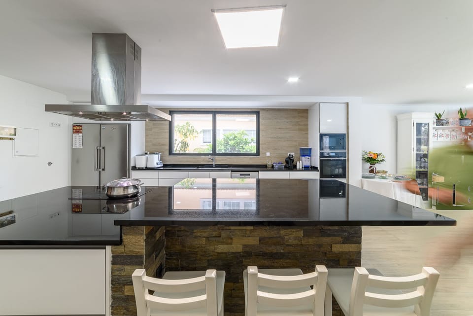 Fully equipped kitchen