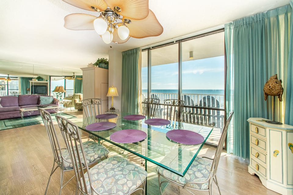 Welcome to Leeward 308 at Edgewater