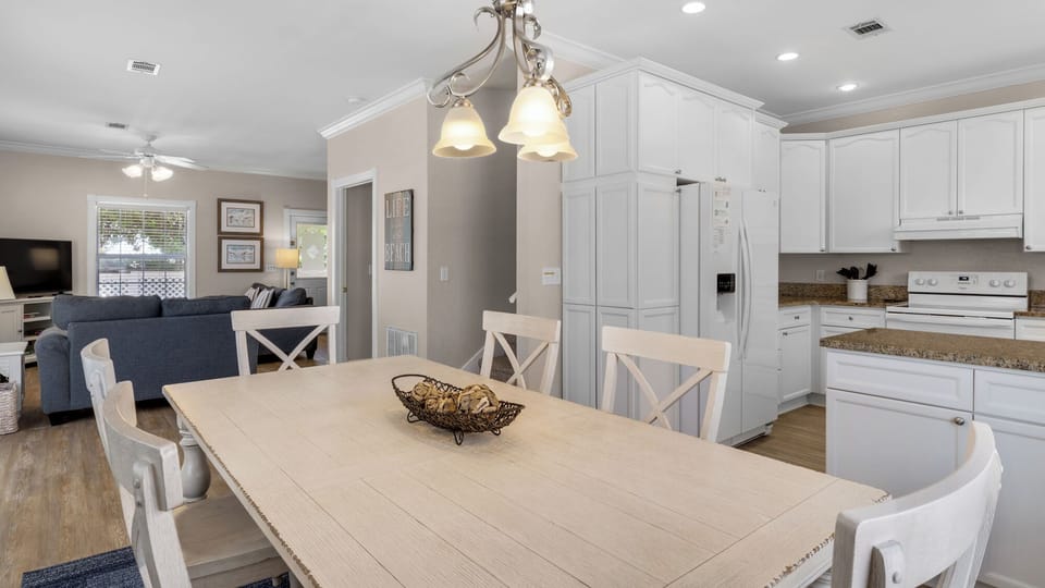 MGL Dining Area