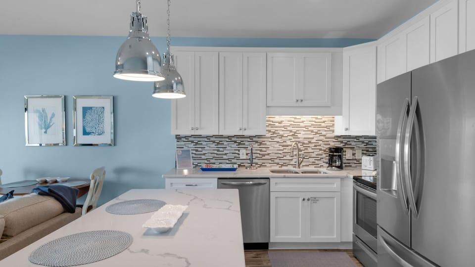 Palms C14 Kitchen