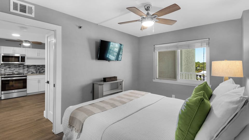 BeachCrest 603 Guest Bedroom