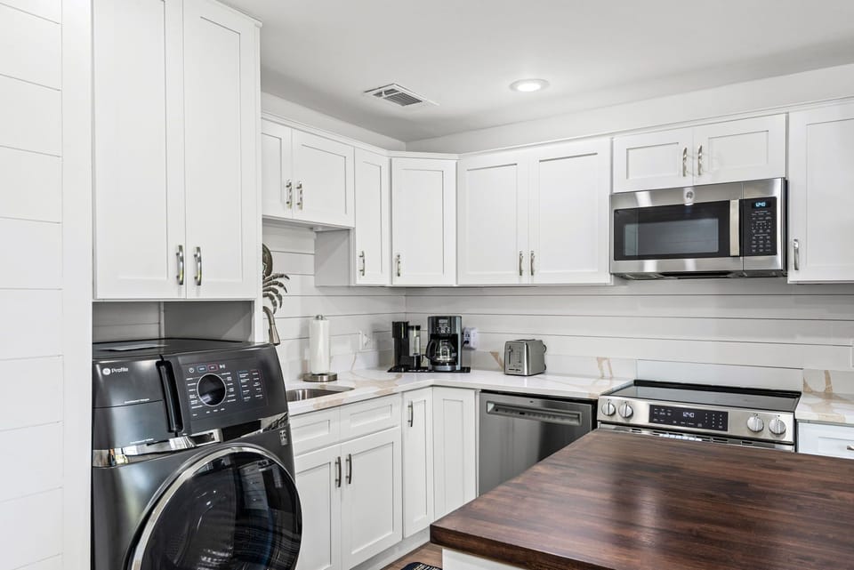 Beachside Condo 13