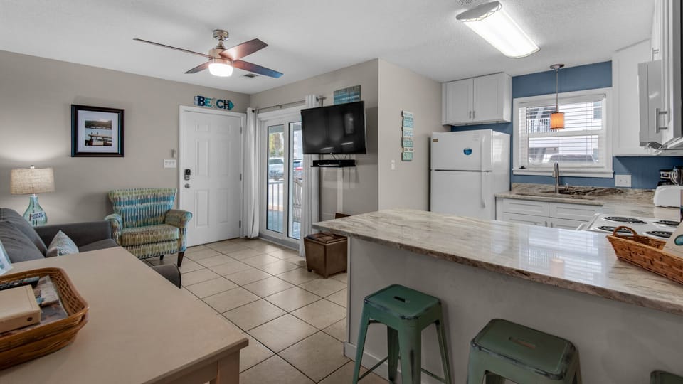 Beachside Villas 513 Kitchen and Living Area