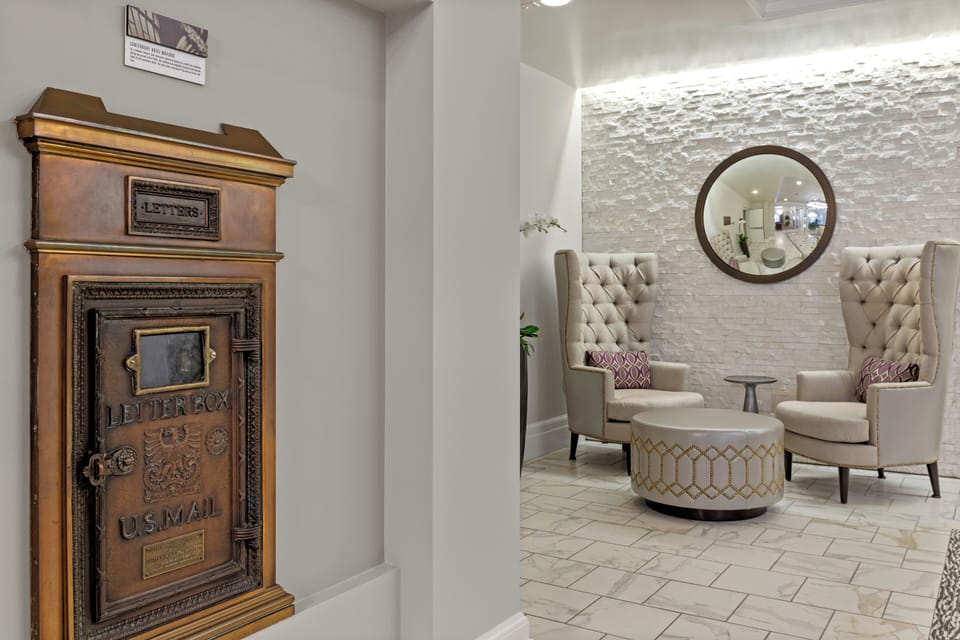 Lobby-Mailbox-Club-Wyndham-Canterbury