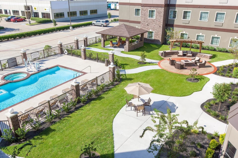 Your holiday rental is great in any season.