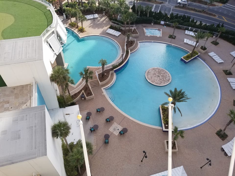 ground pool, hot tubs