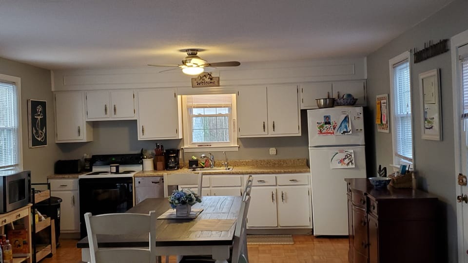 Fully equipped kitchen!