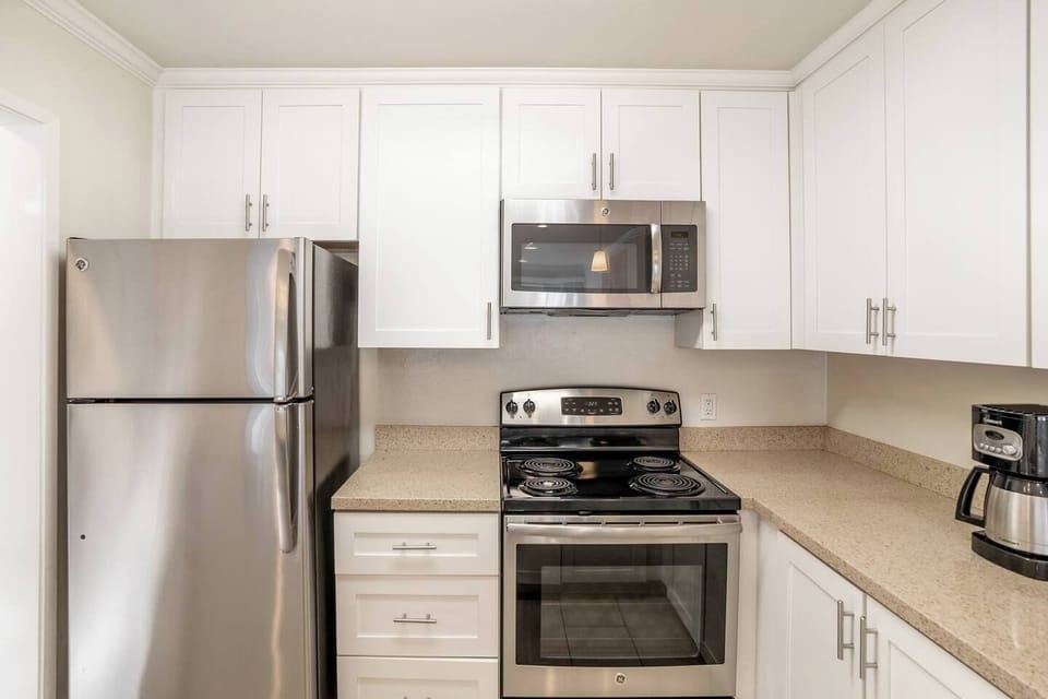 Prepare simple or fancy meals in the fully equipped kitchen.