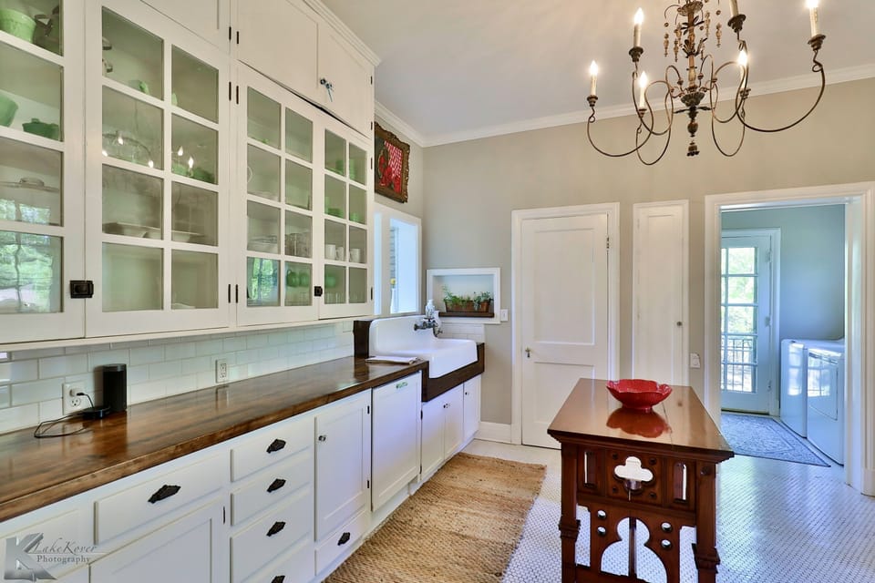 Fully equipped kitchen; paper goods are also available