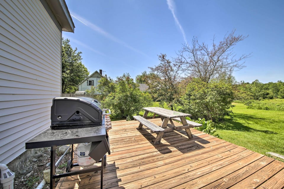 Back Deck | Gas Grill