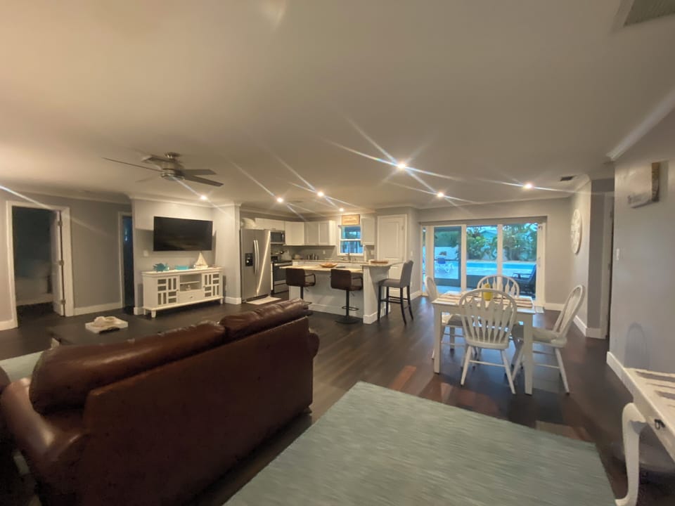 Kitchen and eating area