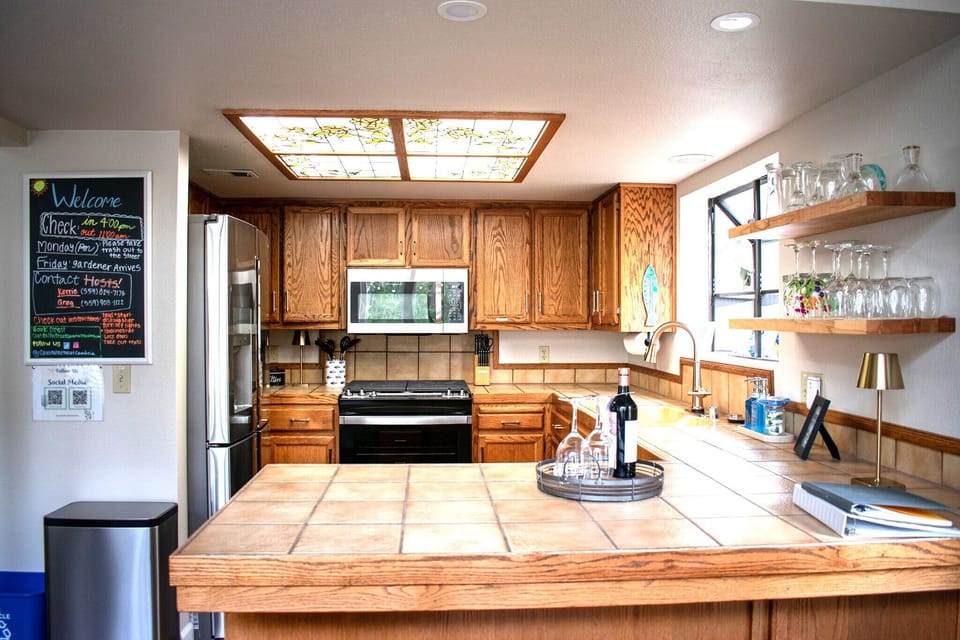 Full Kitchen