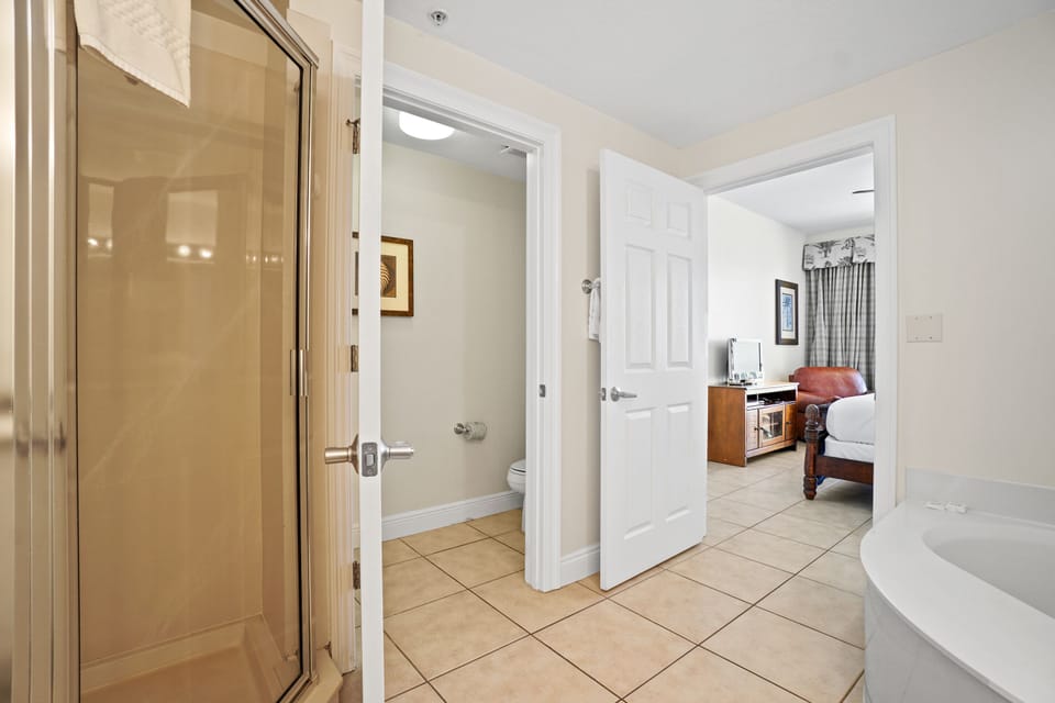 En Suite Bathroom